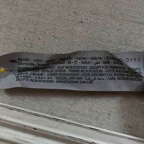 Zara Black distressed NYC tee w stud detail - S - Picture 6 of 6